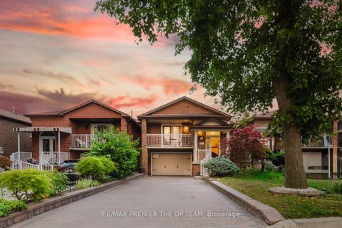 Photo 0 at 11 Imperial Court, East Woodbridge, Vaughan