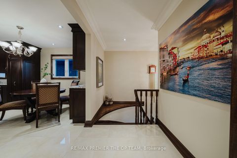 Photo 5 at 11 Imperial Court, East Woodbridge, Vaughan