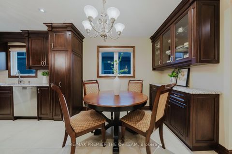 Photo 6 at 11 Imperial Court, East Woodbridge, Vaughan