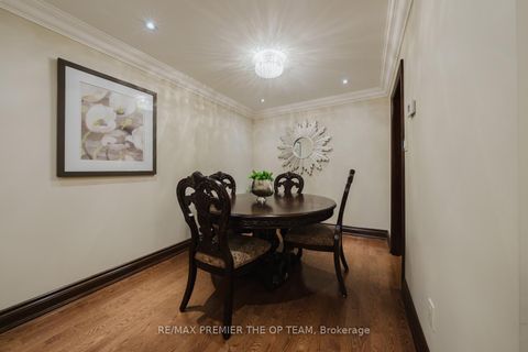 Photo 15 at 11 Imperial Court, East Woodbridge, Vaughan