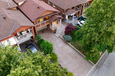 Photo 38 at 11 Imperial Court, East Woodbridge, Vaughan