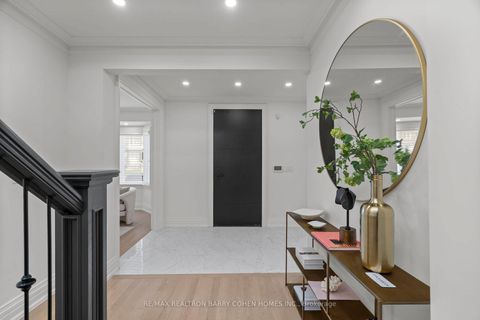 Photo 1 at 267 St Leonards Avenue, York Mills, Toronto