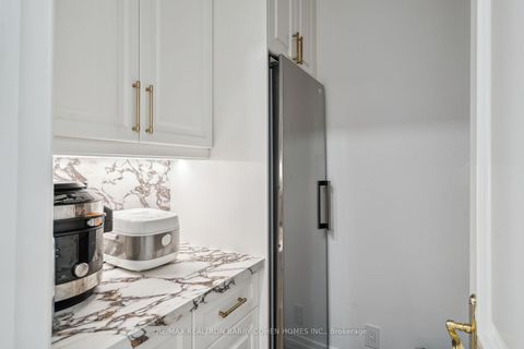 Photo 18 at 267 St Leonards Avenue, York Mills, Toronto