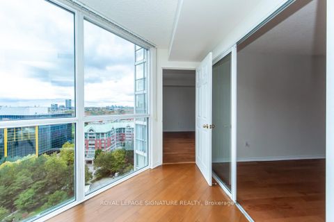 Photo 12 at 1506 - 7 Concorde Place, Don Mills, Toronto