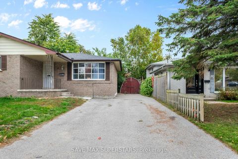 Photo 2 at DUPLEX - 35 BERNICK Drive, Grove East, Barrie