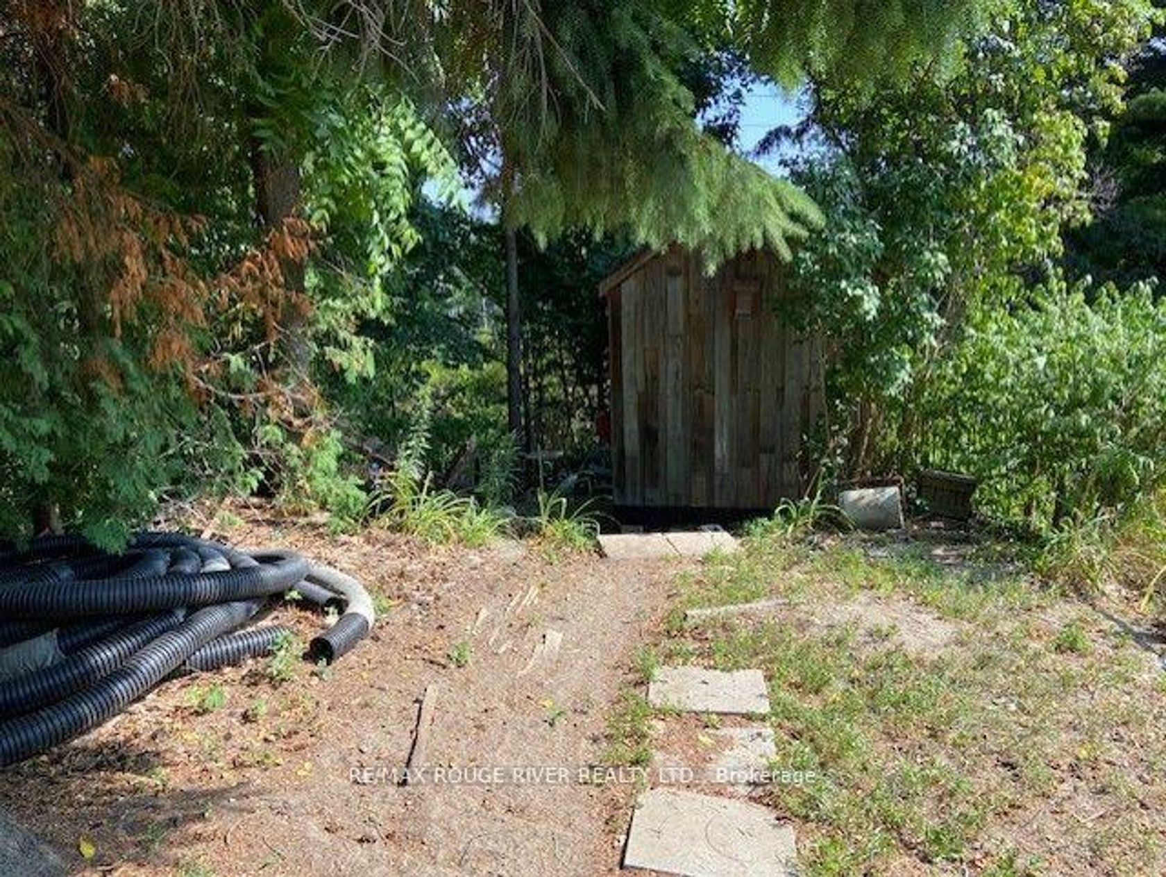 Photo 10 at 23 Westlake Crescent, Lumsden, Toronto Photo 10 at 23 Westlake Crescent, Lumsden, Toronto