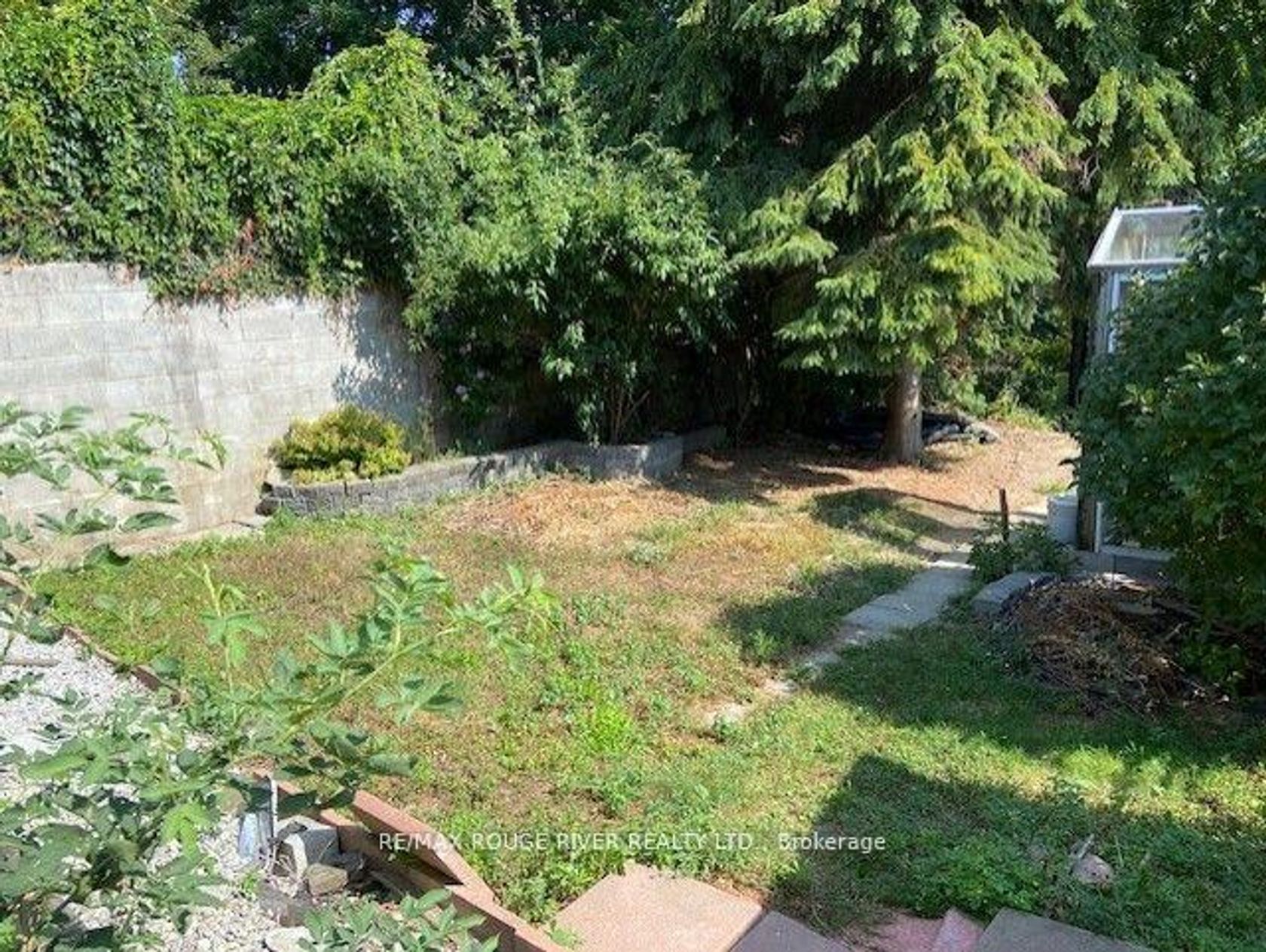 Photo 14 at 23 Westlake Crescent, Lumsden, Toronto Photo 14 at 23 Westlake Crescent, Lumsden, Toronto