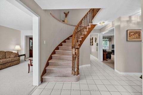 Photo 3 at 26 Peck Street, Painswick North, Barrie