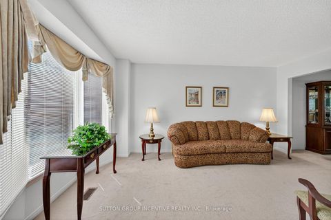 Photo 5 at 26 Peck Street, Painswick North, Barrie Photo 5 at 26 Peck Street, Painswick North, Barrie