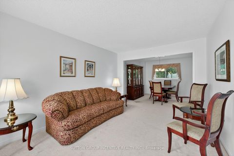 Photo 6 at 26 Peck Street, Painswick North, Barrie Photo 6 at 26 Peck Street, Painswick North, Barrie