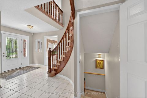 Photo 33 at 26 Peck Street, Painswick North, Barrie