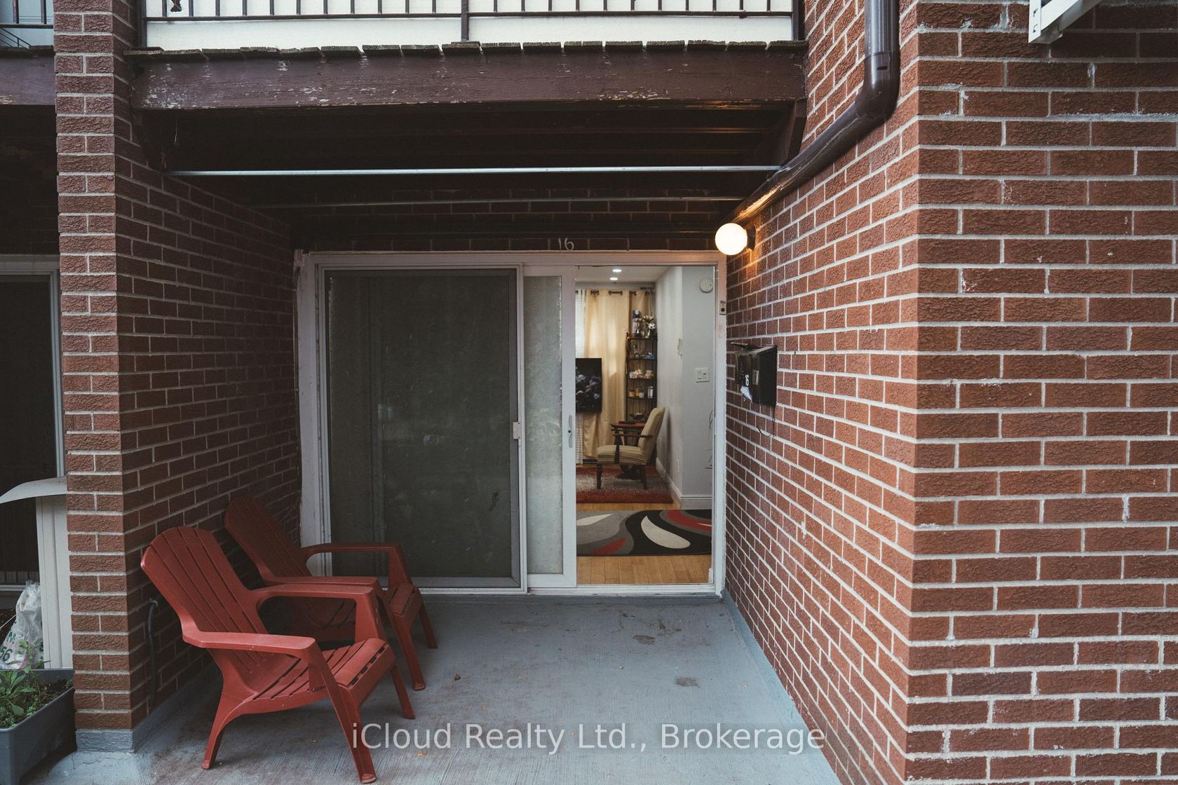 Photo 6 at 16 - 50 Coleman Avenue, Danforth, Toronto Photo 6 at 16 - 50 Coleman Avenue, Danforth, Toronto