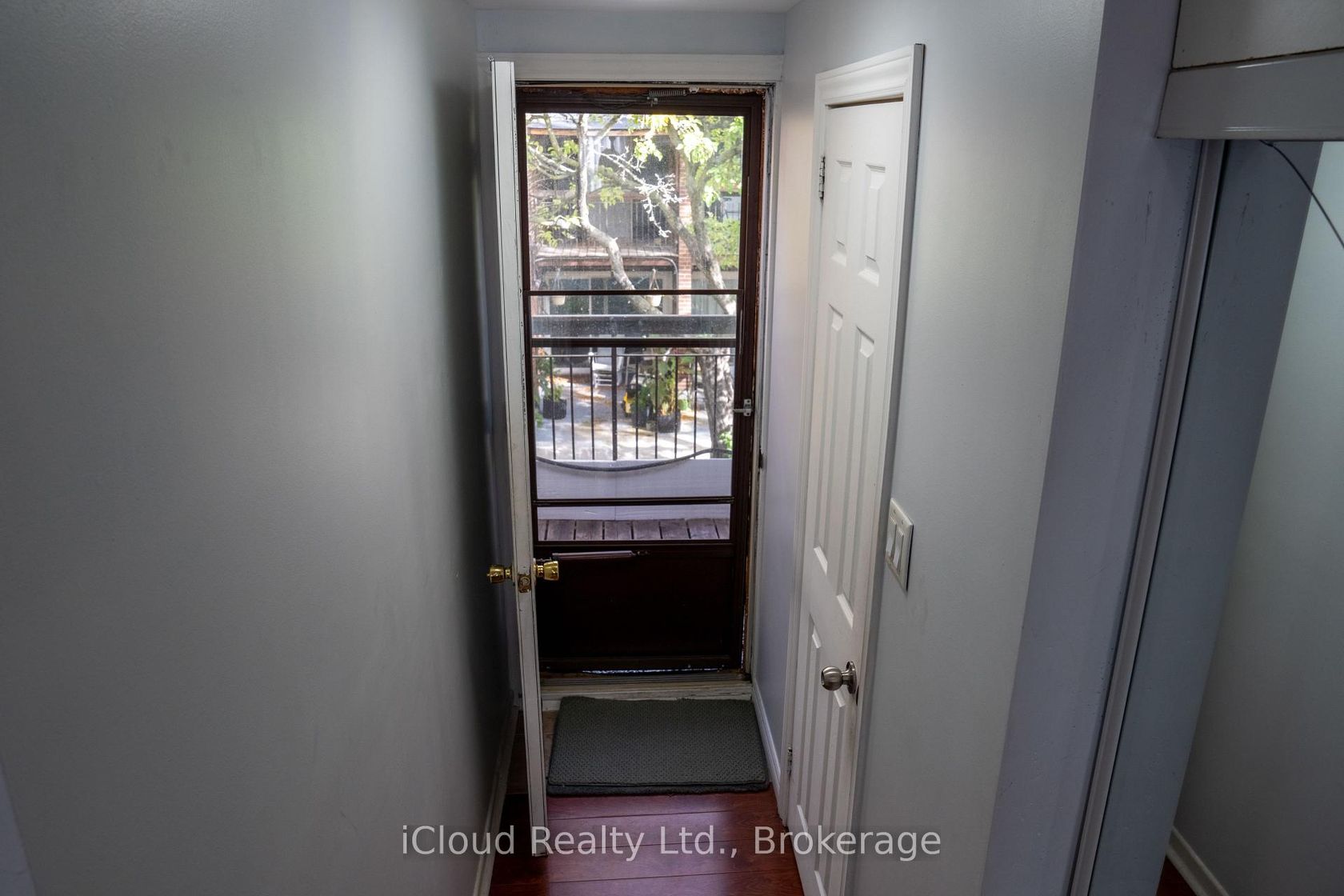 Photo 8 at 16 - 50 Coleman Avenue, Danforth, Toronto Photo 8 at 16 - 50 Coleman Avenue, Danforth, Toronto