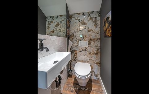 Photo 14 at 59 Baby Point Road, Lambton Baby Point, Toronto