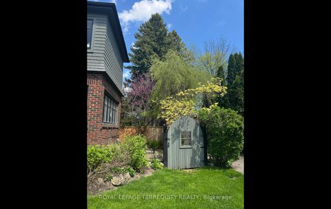 Photo 40 at 59 Baby Point Road, Lambton Baby Point, Toronto