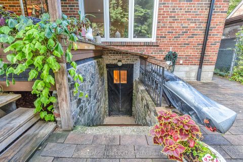 Photo 28 at 61 Parkchester Road, Amesbury, Toronto