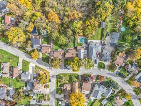 Photo 38 at 61 Parkchester Road, Amesbury, Toronto Photo 38 at 61 Parkchester Road, Amesbury, Toronto