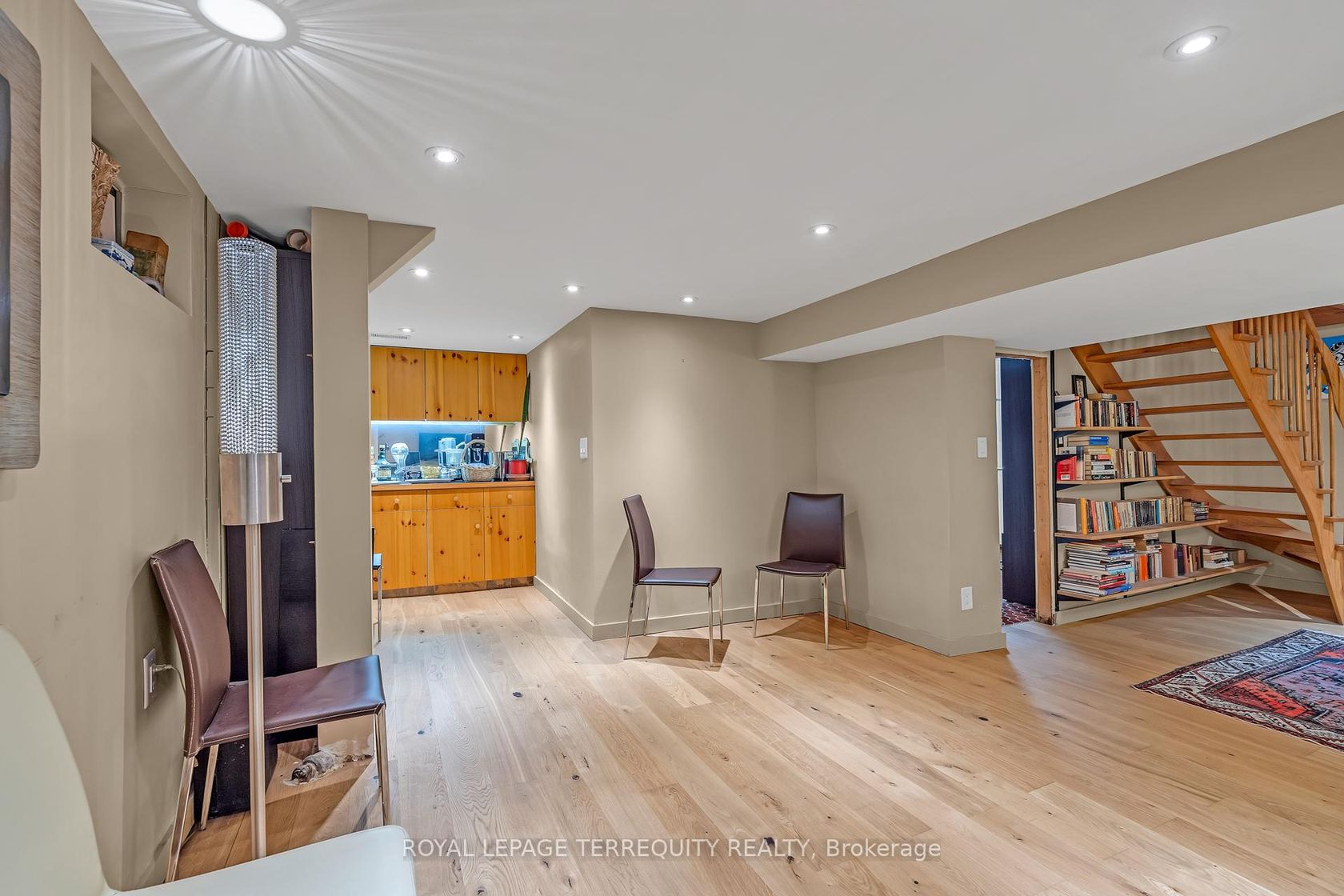 Photo 26 at 61 Parkchester Road, Amesbury, Toronto Photo 26 at 61 Parkchester Road, Amesbury, Toronto
