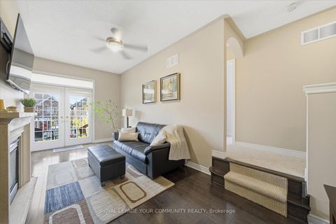 Photo 8 at 76 Mary Ellen Baker Crescent, Patterson, Vaughan Photo 8 at 76 Mary Ellen Baker Crescent, Patterson, Vaughan