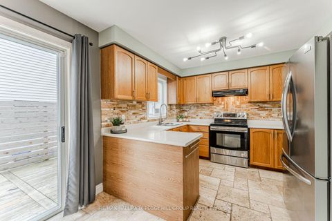 Photo 4 at 41 Penton Drive, Sunnidale, Barrie Photo 4 at 41 Penton Drive, Sunnidale, Barrie