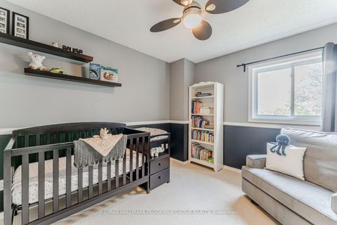 Photo 8 at 41 Penton Drive, Sunnidale, Barrie