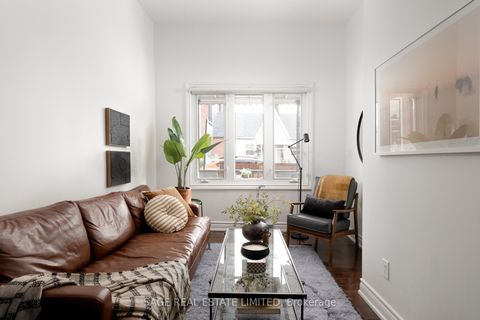 Photo 0 at 18 Palmerston Avenue, Bellwoods, Toronto
