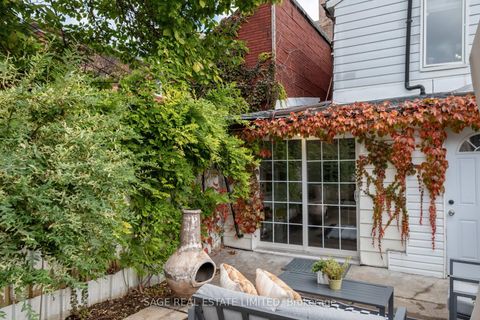 Photo 21 at 18 Palmerston Avenue, Bellwoods, Toronto