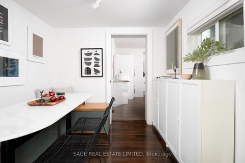 Photo 22 at 18 Palmerston Avenue, Bellwoods, Toronto
