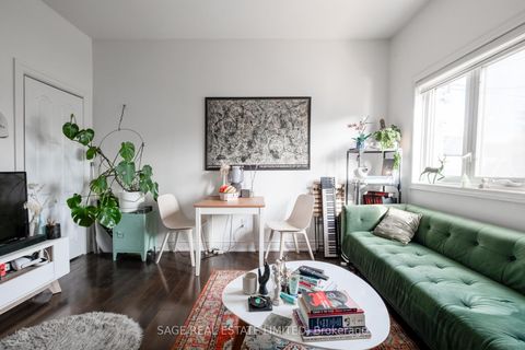 Photo 30 at 18 Palmerston Avenue, Bellwoods, Toronto