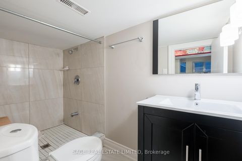 Photo 45 at 18 Palmerston Avenue, Bellwoods, Toronto