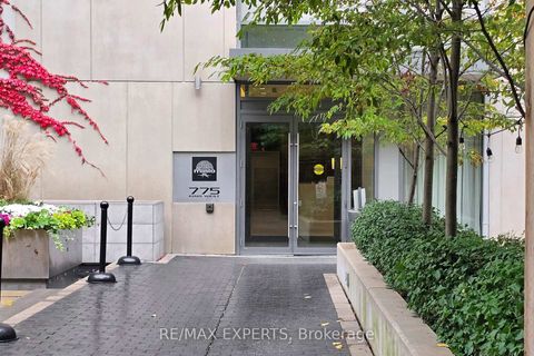 Photo 8 at 1013 - 775 King Street W, Niagara, Toronto