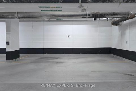 Photo 39 at 1013 - 775 King Street W, Niagara, Toronto