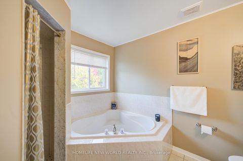 Photo 21 at 186 Solway Avenue, Maple, Vaughan