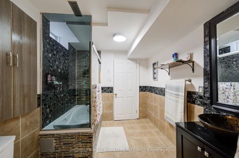 Photo 25 at 186 Solway Avenue, Maple, Vaughan