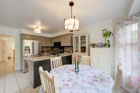 Photo 38 at 186 Solway Avenue, Maple, Vaughan