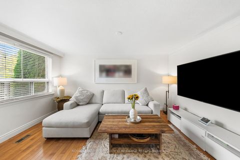 Photo 2 at 69 Nipigon Avenue, Newtonbrook East, Toronto