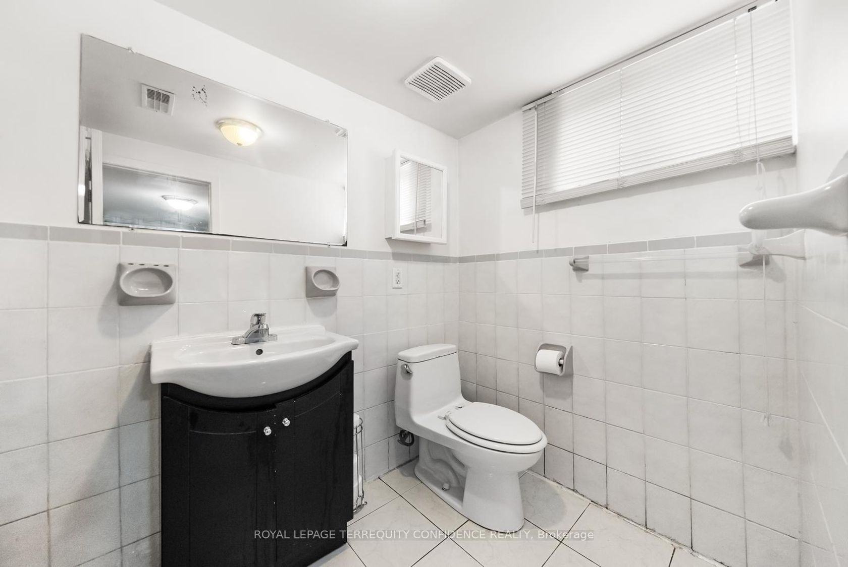 Photo 20 at 69 Nipigon Avenue, Newtonbrook East, Toronto Photo 20 at 69 Nipigon Avenue, Newtonbrook East, Toronto