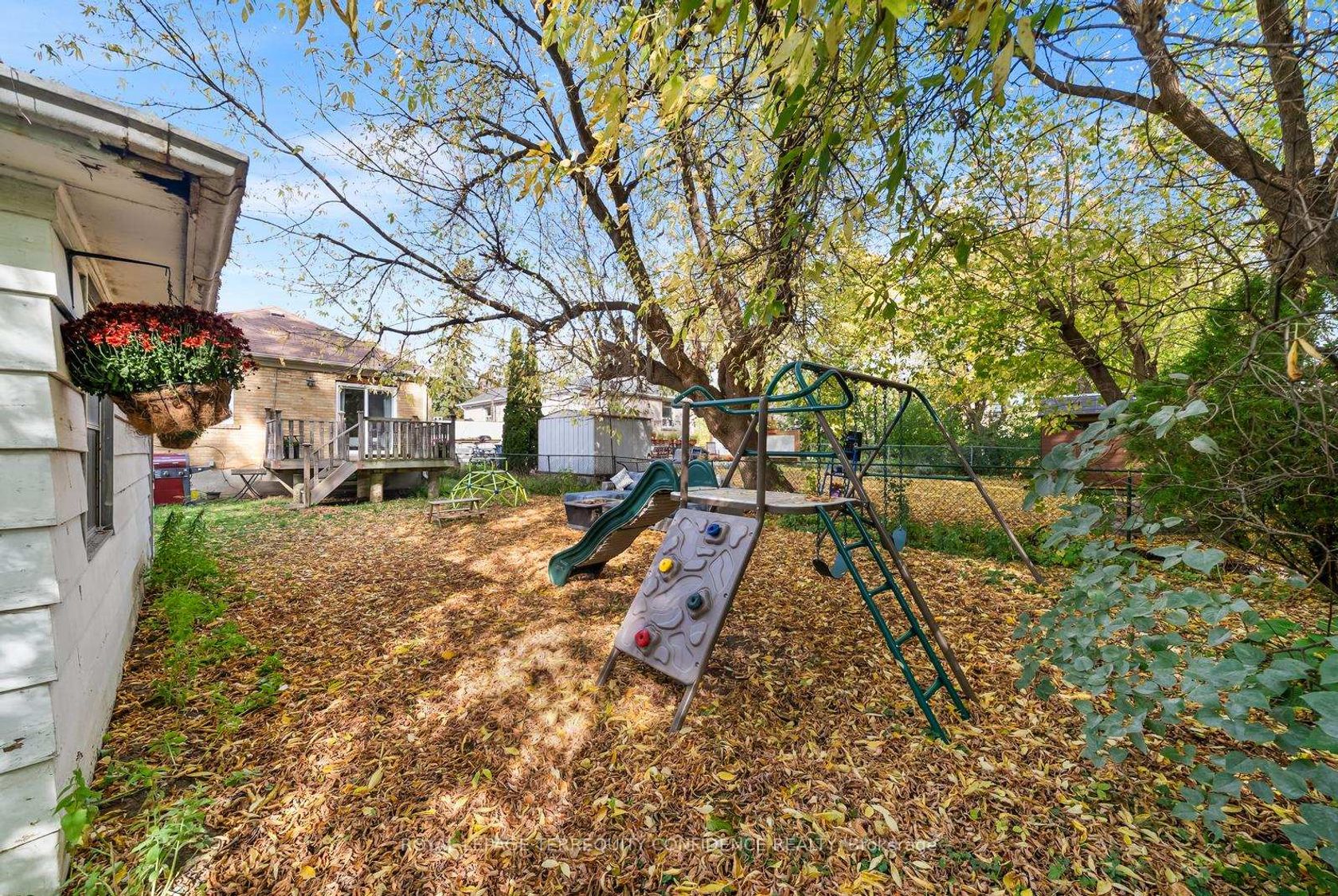 Photo 29 at 69 Nipigon Avenue, Newtonbrook East, Toronto Photo 29 at 69 Nipigon Avenue, Newtonbrook East, Toronto