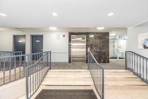 Photo 25 at 207 - 2300 Parkhaven Boulevard, RO River Oaks, Oakville