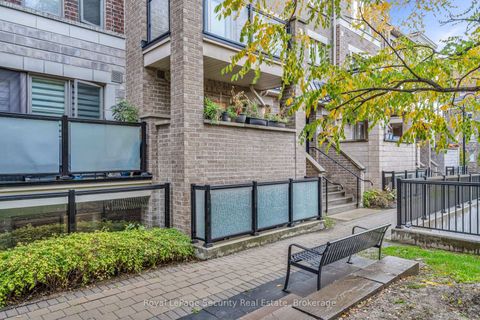 Photo 2 at 141 - 80 Parrotta Drive, Pelmo Park W5, Toronto