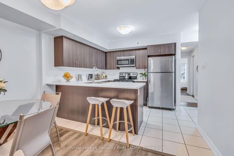 Photo 20 at 141 - 80 Parrotta Drive, Pelmo Park W5, Toronto