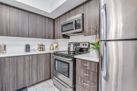 Photo 23 at 141 - 80 Parrotta Drive, Pelmo Park W5, Toronto