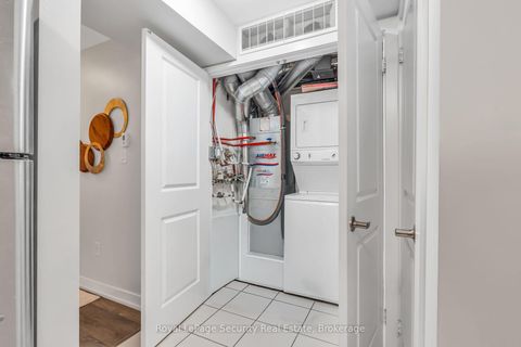 Photo 42 at 141 - 80 Parrotta Drive, Pelmo Park W5, Toronto