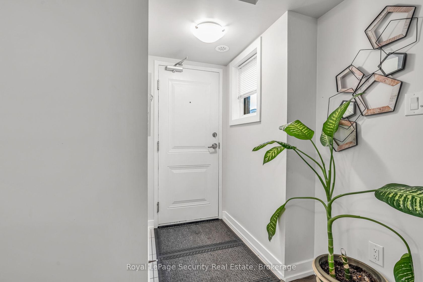 Photo 9 at 141 - 80 Parrotta Drive, Pelmo Park W5, Toronto Photo 9 at 141 - 80 Parrotta Drive, Pelmo Park W5, Toronto