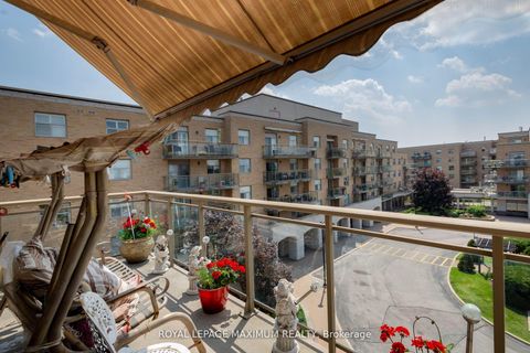 Photo 20 at 408 - 2506 Rutherford Road, Maple, Vaughan
