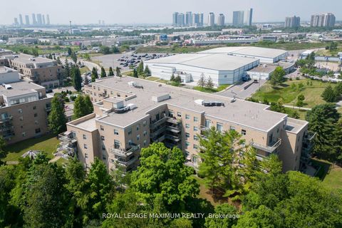 Photo 31 at 408 - 2506 Rutherford Road, Maple, Vaughan