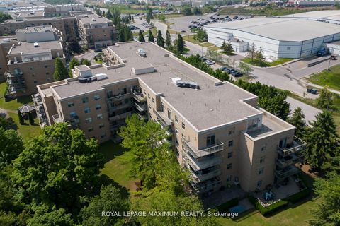 Photo 32 at 408 - 2506 Rutherford Road, Maple, Vaughan