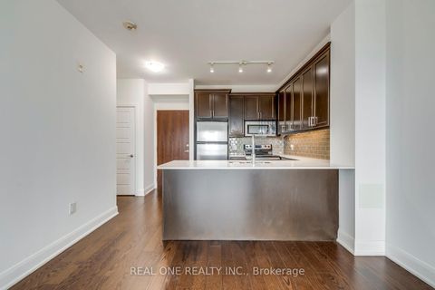 Photo 12 at 608 - 2470 Prince Michael Drive, JC Joshua Creek, Oakville