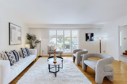 Photo 4 at 128 Underhill Drive, Donalda, Toronto