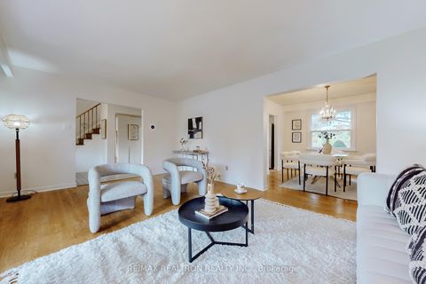 Photo 5 at 128 Underhill Drive, Donalda, Toronto